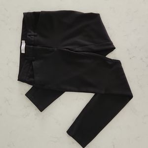 Calvin Klein Mid-Rise Skinny Pant Black Size: 2